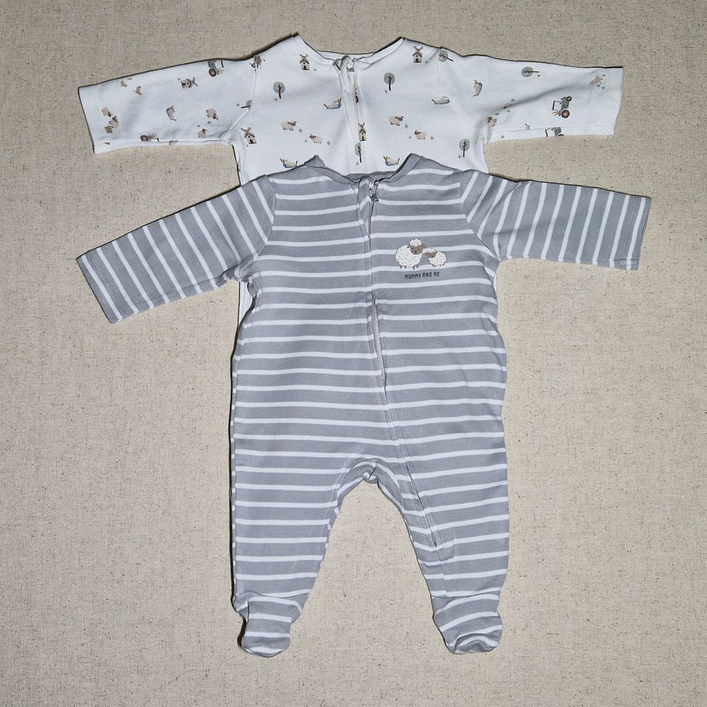 [LVDP-000043] Lot 2 pyjamas